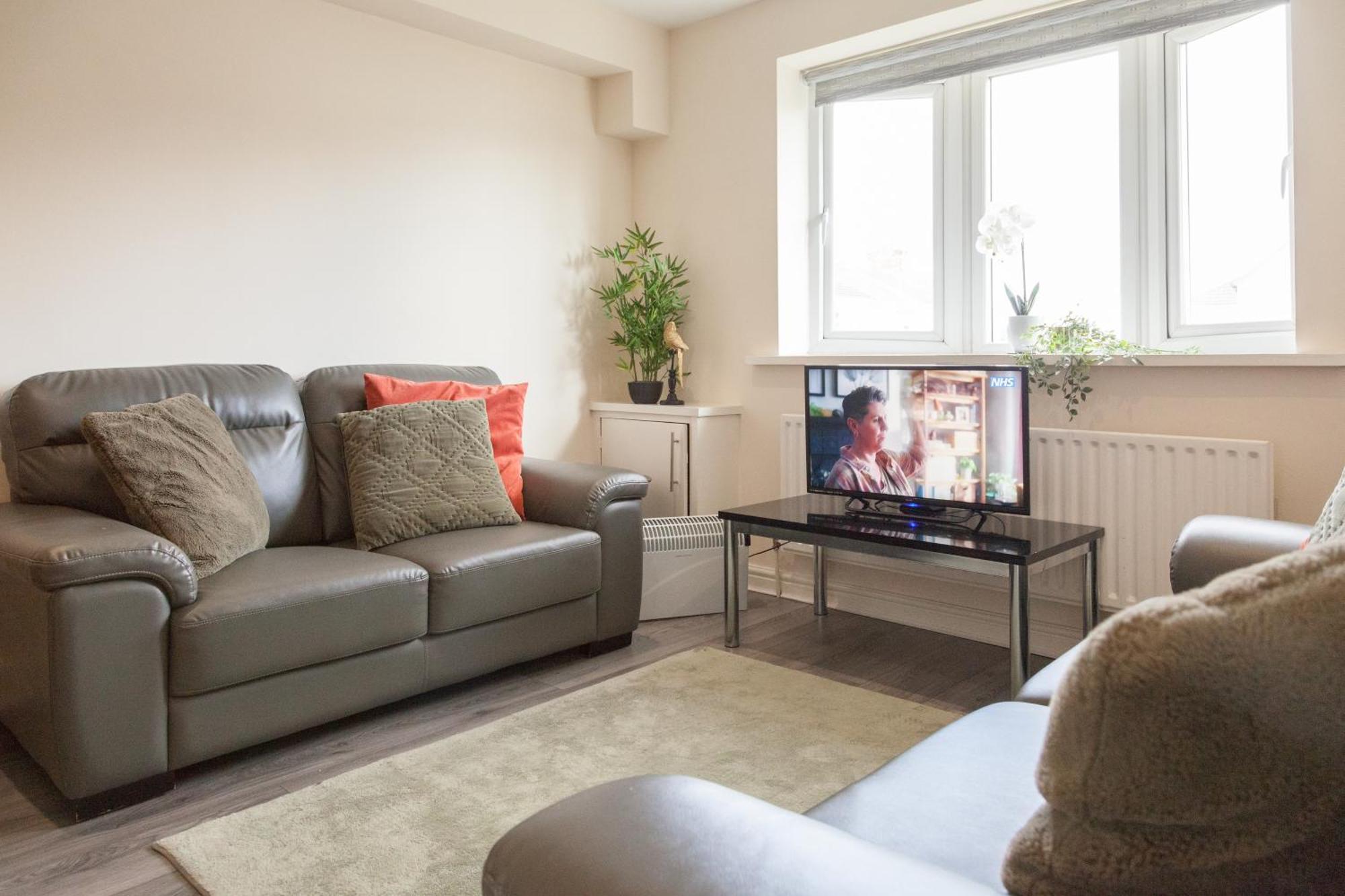 Pinfold Court Apartments نوزلي المظهر الخارجي الصورة