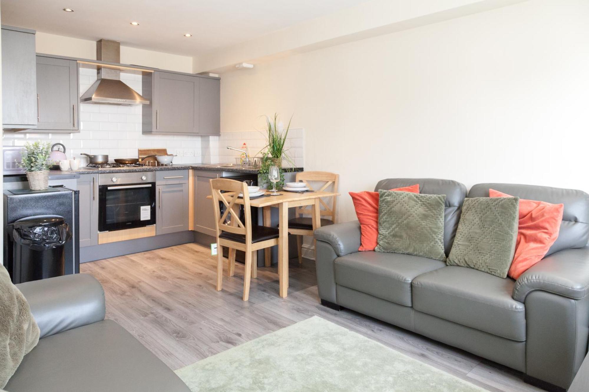 Pinfold Court Apartments نوزلي المظهر الخارجي الصورة