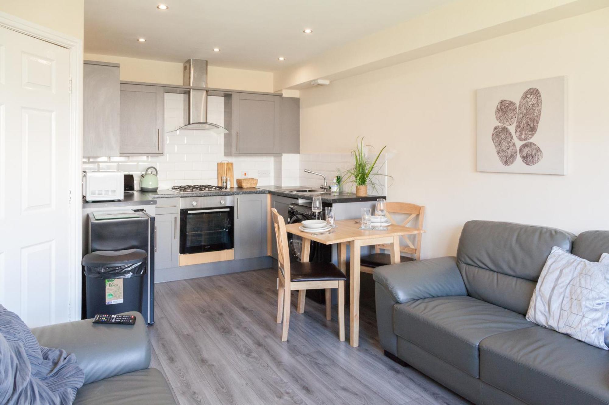 Pinfold Court Apartments نوزلي المظهر الخارجي الصورة